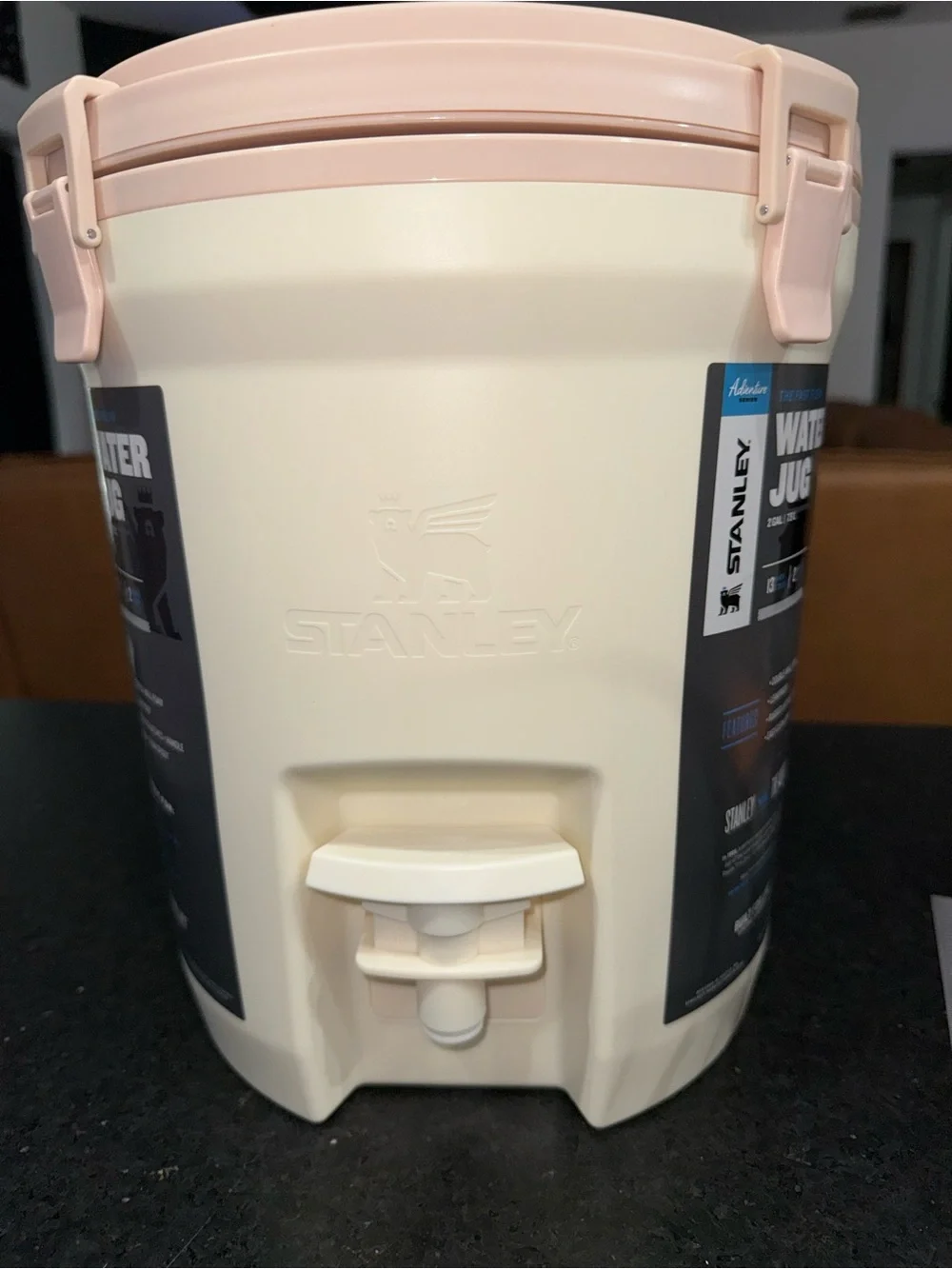 STANLEY Adventure Fast Flow Water Jug 2 GALLONS Rose Quartz Cream/Peach colorway